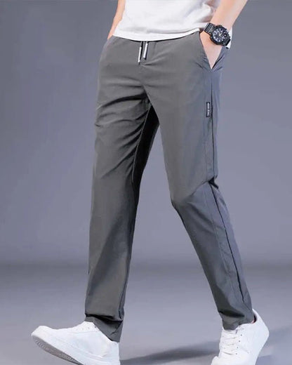 Pantalón chino de algodón de corte regular para hombre