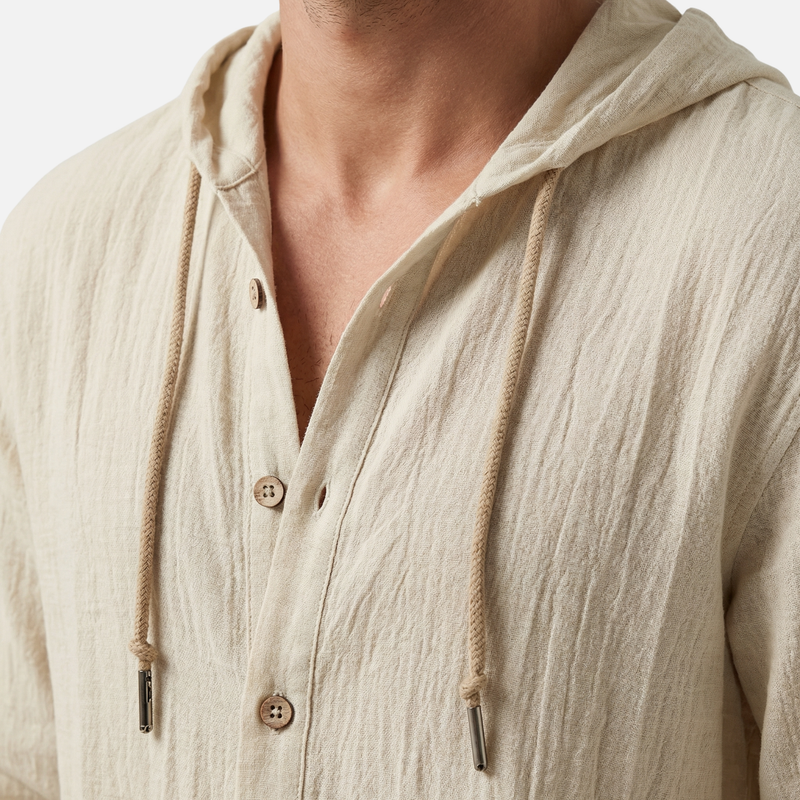Camisa con capucha casual de lino en corte relajado con botones para hombre