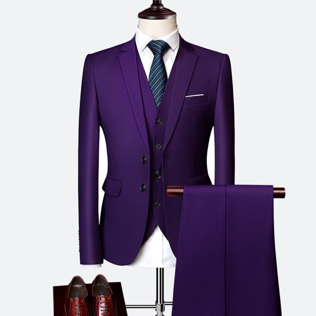 Traje slim fit de tres piezas con chaqueta, chaleco y pantalón para hombre
