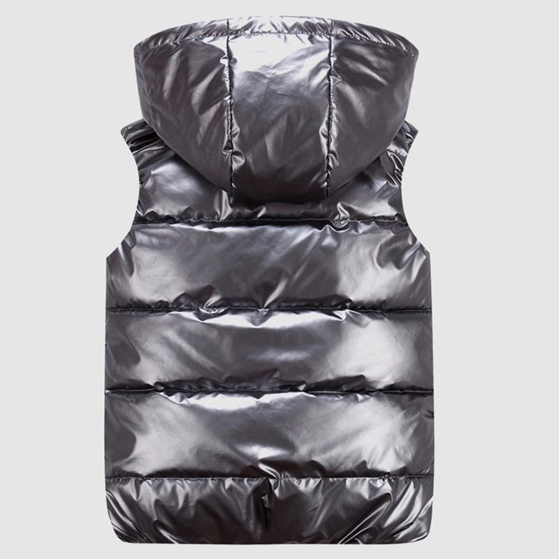Chaleco acolchado brillante con capucha para hombre