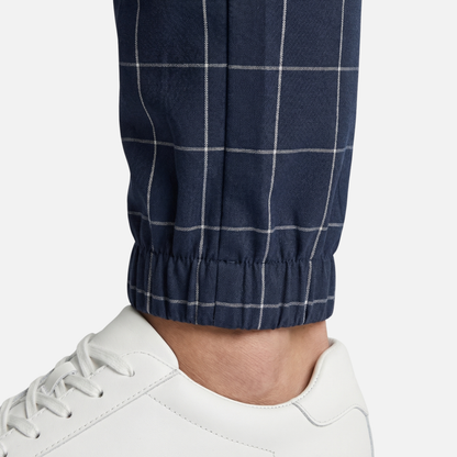 Pantalón de chándal para hombre con diseño de cuadros – Corte entallado con puños acanalados