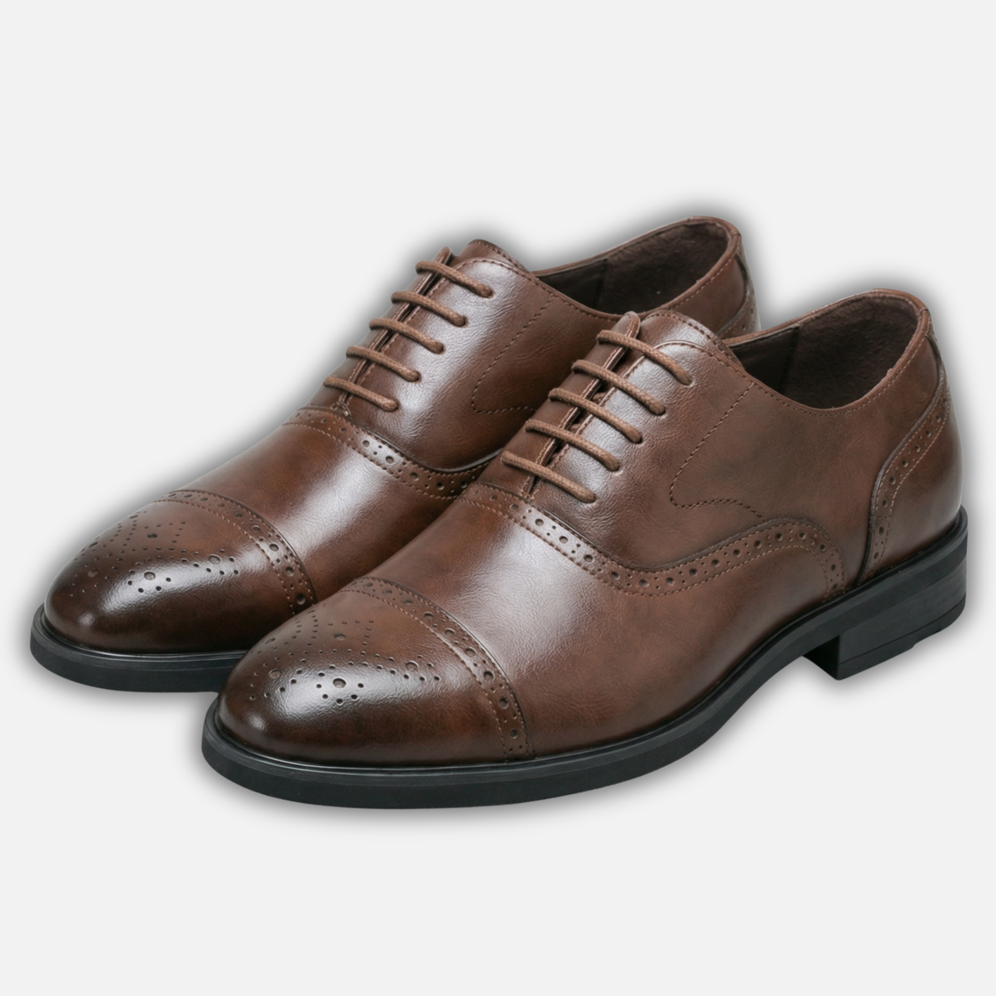 Zapatos clásicos de negocios para hombre con diseño brogue – Puntera perforada
