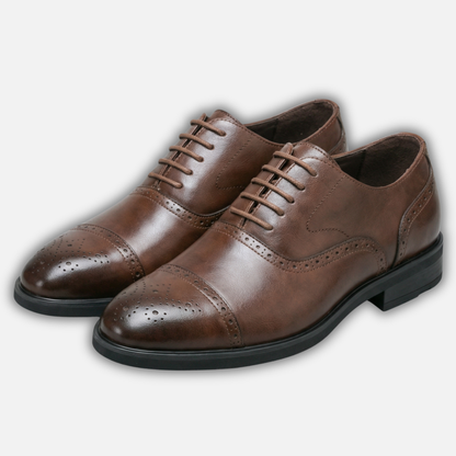 Zapatos clásicos de negocios para hombre con diseño brogue – Puntera perforada