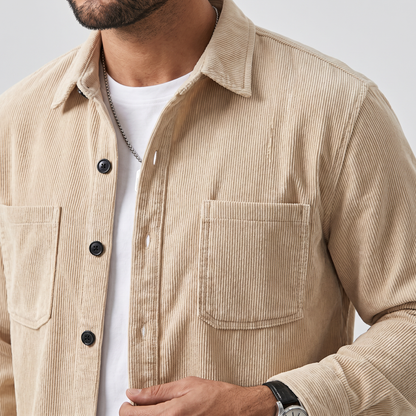 Chaqueta camisa de pana con dos bolsillos en el pecho para hombre