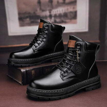 Botines de cuero con suela perfilada para hombre