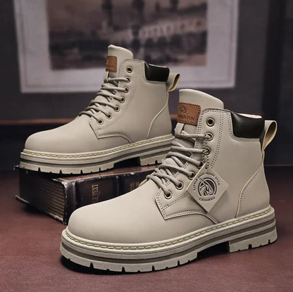 Botines de cuero con suela perfilada para hombre