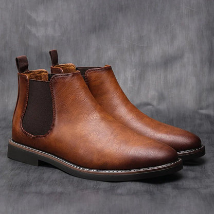 Botines Chelsea de cuero con inserción elástica para hombre