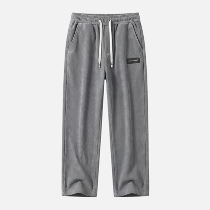 Pantalón de pana ligera con stretch y cordón para hombre