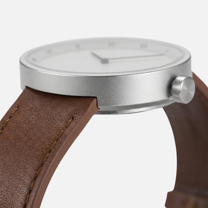 Reloj estilo minimalista nórdico con caja metálica para hombre