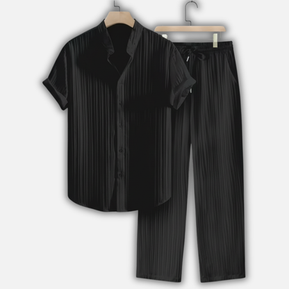 Conjunto veraniego plisado de dos piezas con cintura elástica para hombre