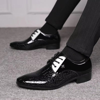 Zapato de cuero estructurado para negocios con puntera puntiaguda para hombre