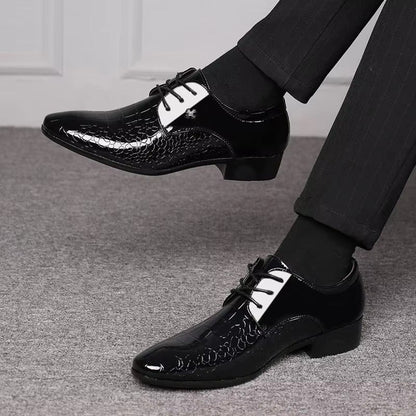 Zapato de cuero estructurado para negocios con puntera puntiaguda para hombre