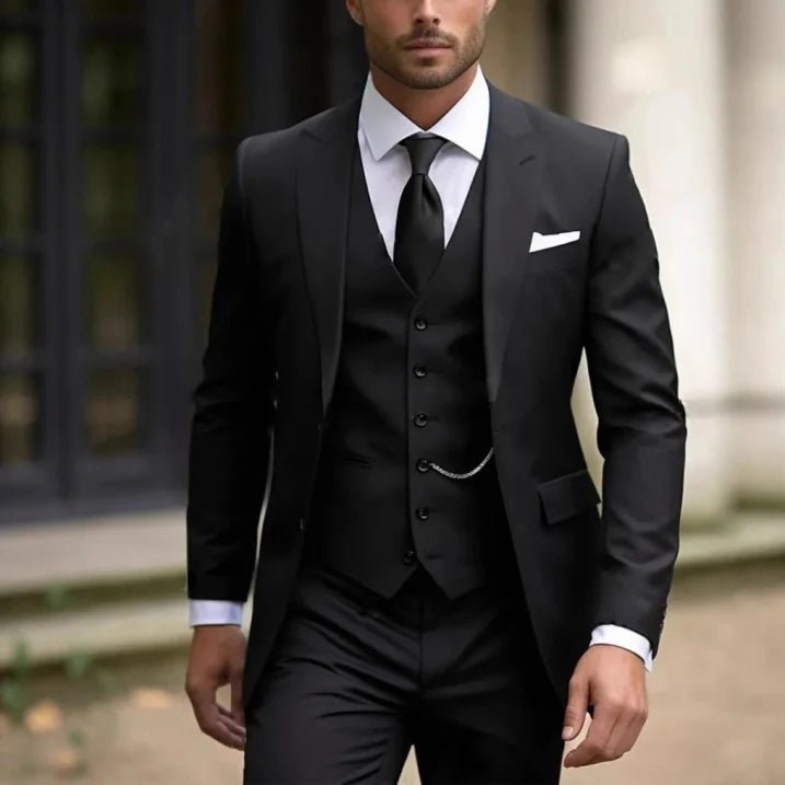 Traje de mezcla de lana de tres piezas con chaqueta, chaleco y pantalón para hombre