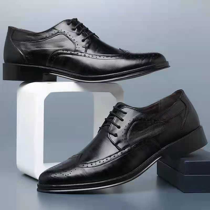 Zapatos de vestir atados de cuero atemporales para hombre