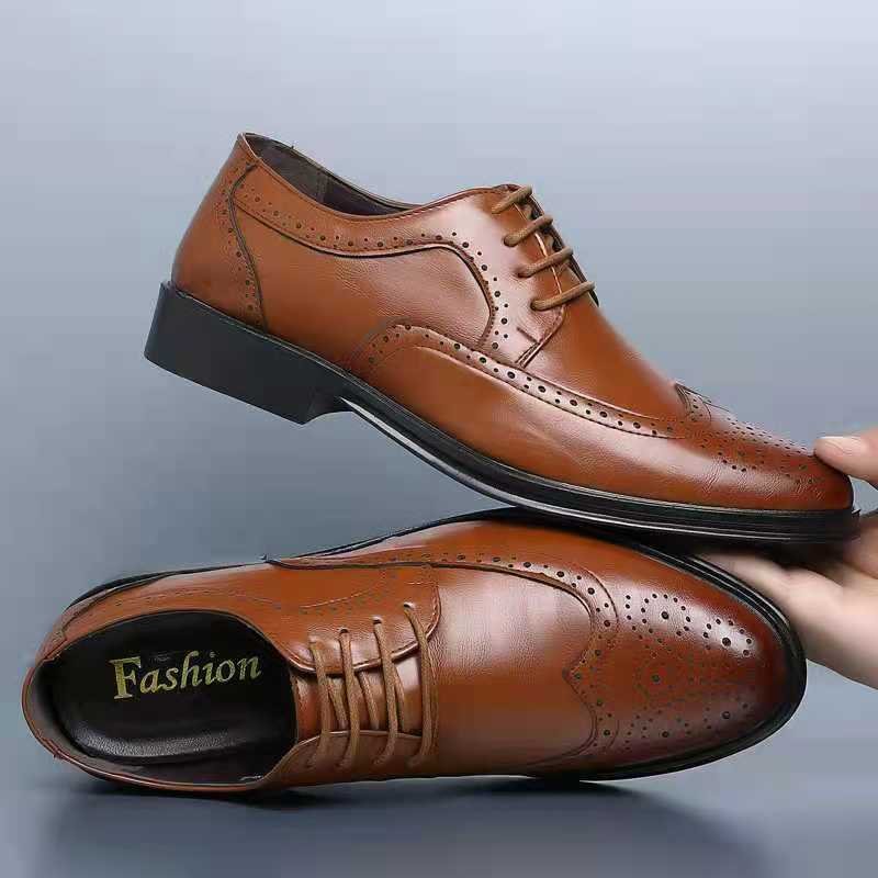 Zapatos de vestir atados de cuero atemporales para hombre