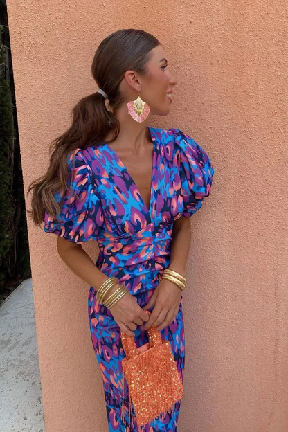 LOREN | Vestido Midi Vibrante con Mangas Abullonadas